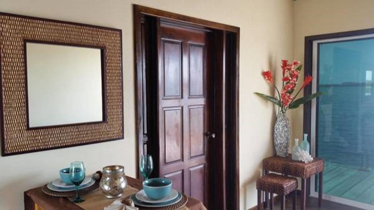 Lina Point Belize Overwater Resort San Pedro  Bagian luar foto